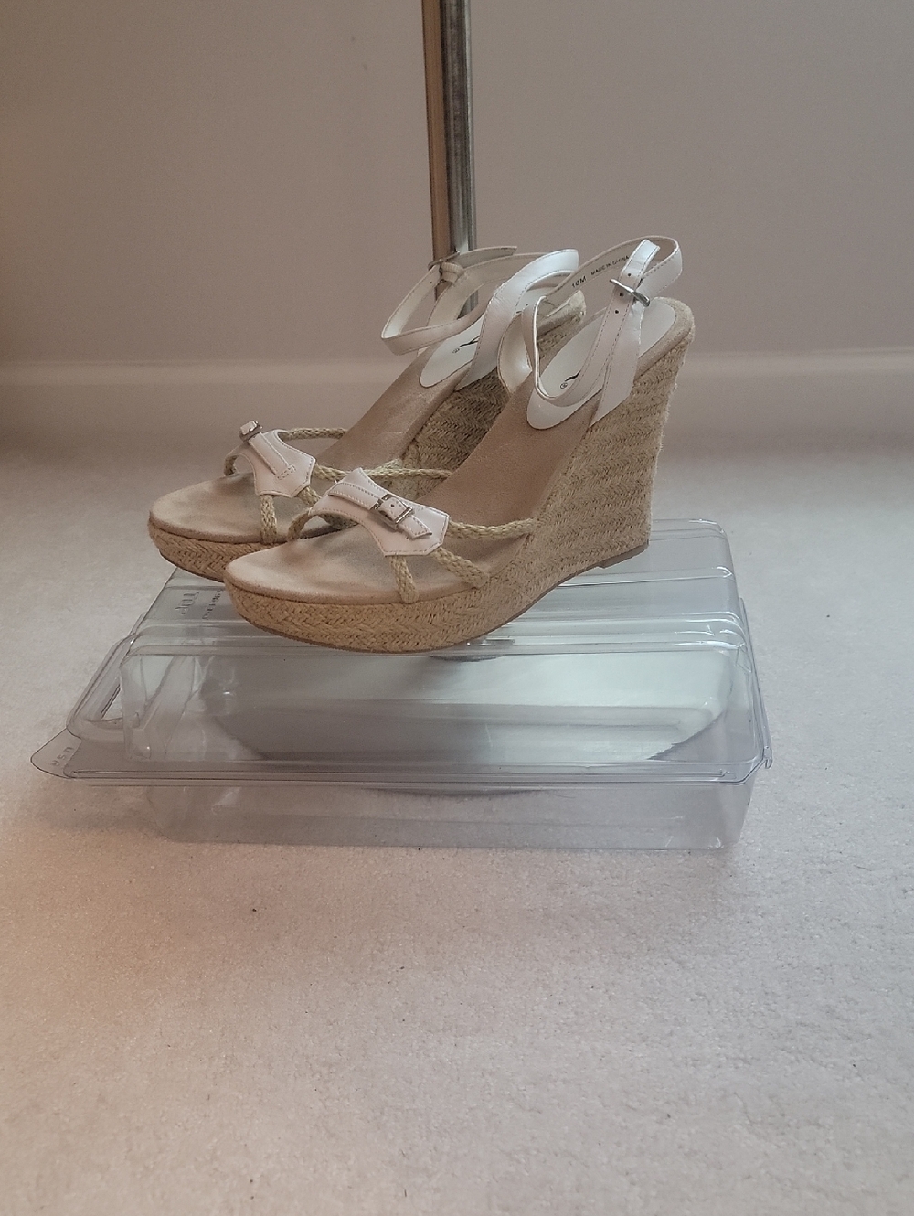 MIA wedges - Picture 2 of 4